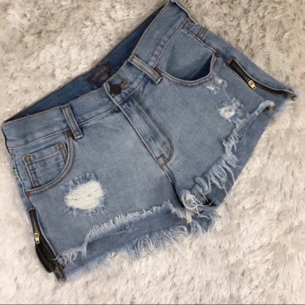 Y2K Kendall & Kylie Low Rise Jean Shorts Sz 3